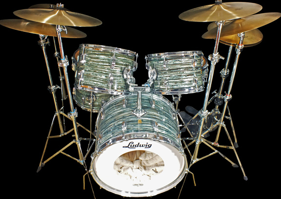 60's Ludwig Oyster Blue Pearl kit