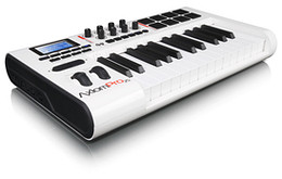 M-Audio Axiom Pro 25