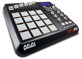 Akai MPD26