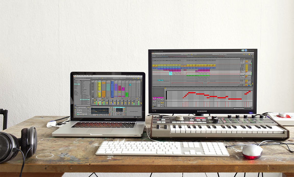Ableton Live dual monitor support
