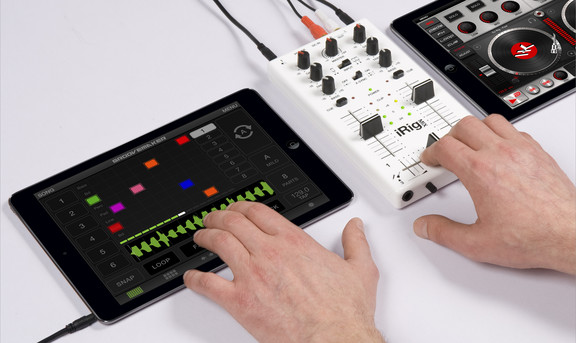 IK Multimedia GrooveMaker 2 for iPad