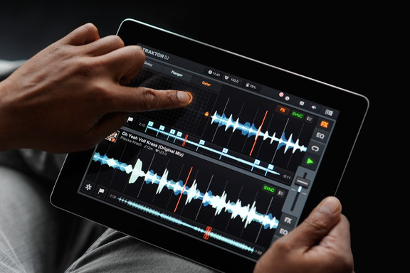 Native Instrument Traktor DJ