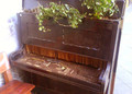 DETUNIZED.COM Grandpa's Piano