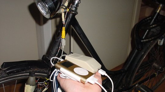 Bike charger for your iPod
