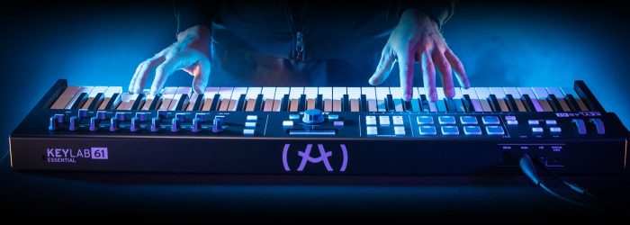 Arturia KeyLab Essential Black Edition feat