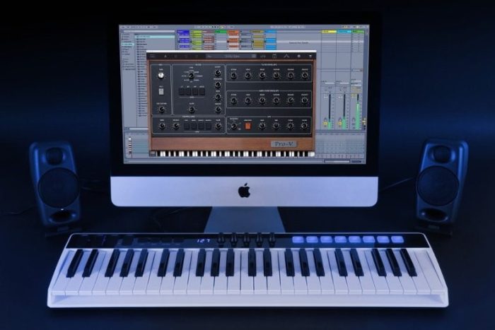 IK Multimedia iRig Keys IO with Ableton