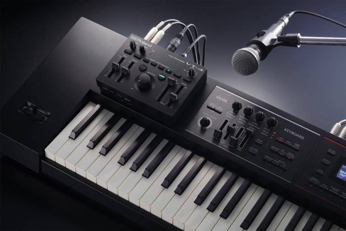 Roland VT-4