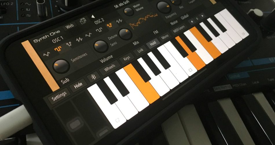 Audiokit Synth One iPhone