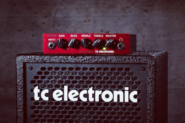 TC Electronic BAM200 portable bass head