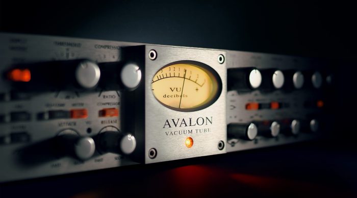 Universal Audio Avalon VT-737