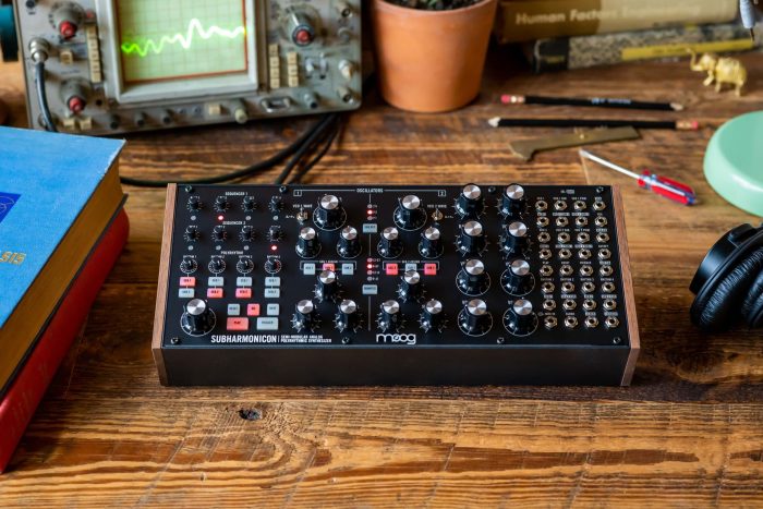 Moog Subharmonicon