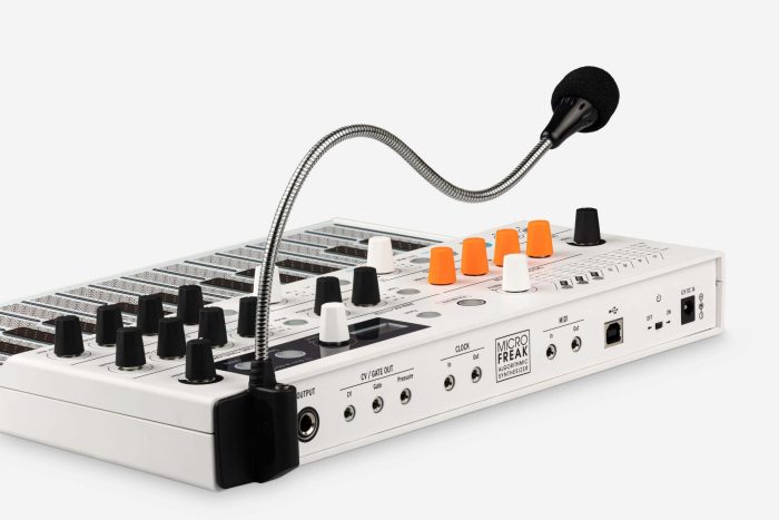 Arturia MicroFreak VE feat