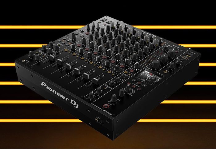 Pioneer DJ DJM V10 LF feat