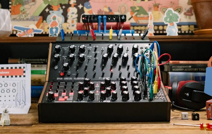 Moog Sound Studio DFAM Subharmonicon