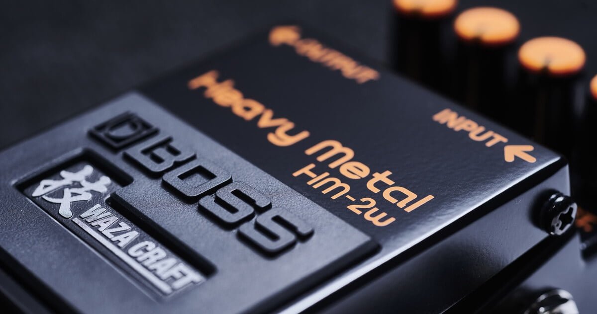 boss hm 2 heavy metal distortion pedal