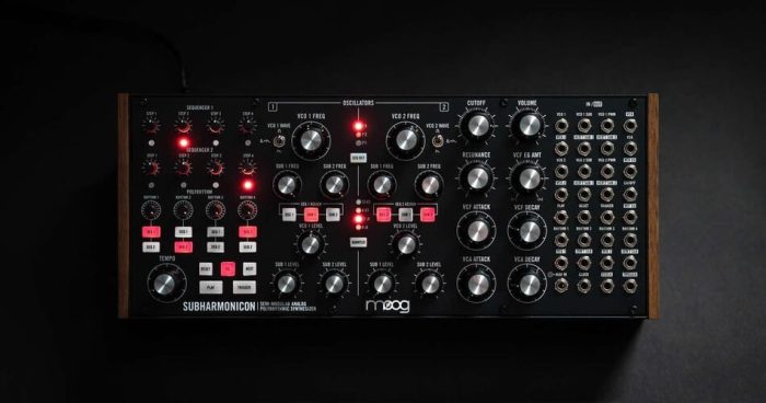 Moog Subharmonicon