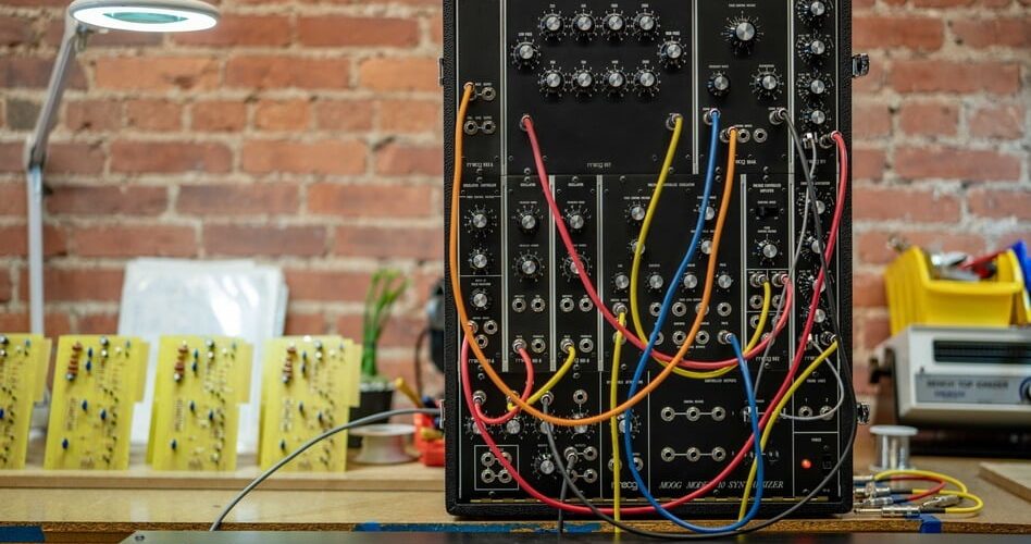 Moog announces return of Model 10 modular synthesizer