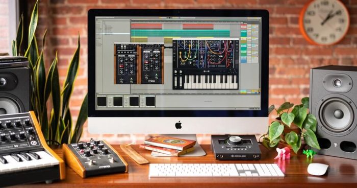 Moog Moogerfooger Plugins