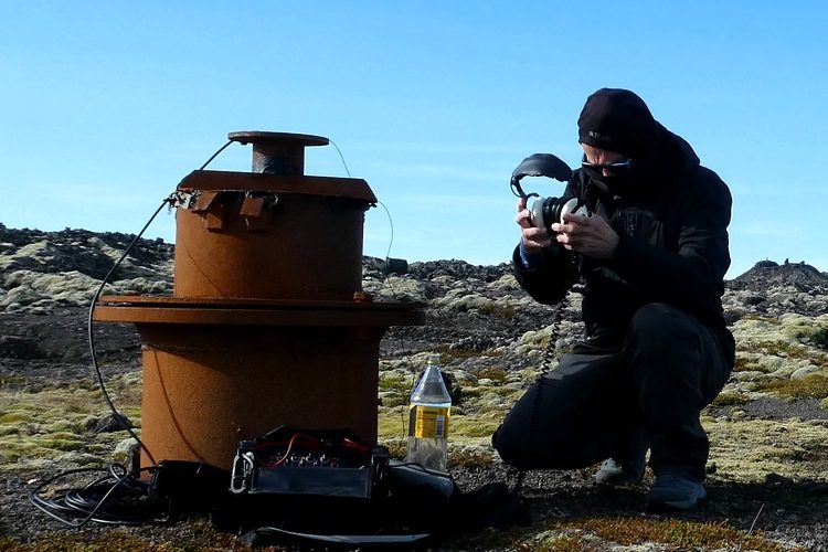 Hidden Sound Pipe in a Lava Field