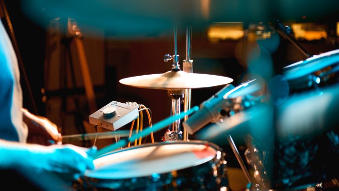 Apollo e2m Drums Monitoring